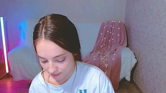Snapshot of SiennaMia chatting on 06-03-26, 04:33 SiennaMia online show from 06-03-26, 04:33