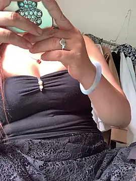 Bigcunt-hairy online show from 06-05-26, 06:52