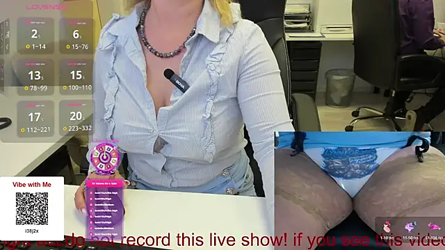 squirt milf viktoria online show from 05-18-26, 09:36