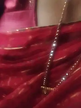 Snapshot of Komal_Bhabhi4u chatting on 05-13-26, 01:18 Komal Bhabhi4u online show from 05-13-26, 01:18