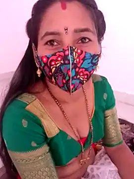 Snapshot of Komal_Bhabhi4u chatting on 07-14-26, 07:13 Komal Bhabhi4u online show from 07-14-26, 07:13