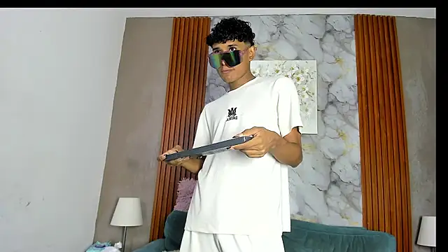 BOUL GUYS online show from 07-05-26, 04:19