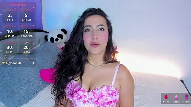 Snapshot of my__aleja chatting on 05-30-26, 02:29 my aleja online show from 05-30-26, 02:29