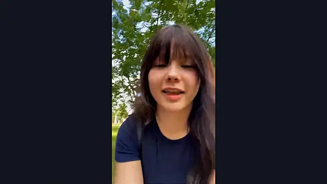 Snapshot of EmilyMercurial chatting on 06-25-26, 10:53 EmilyMercurial online show from 06-25-26, 10:53