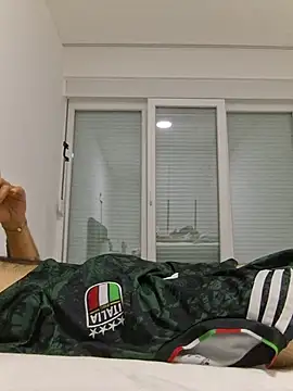 Snapshot of kurdishboy69 chatting on 06-26-26, 11:10 kurdishboy69 online show from 06-26-26, 11:10