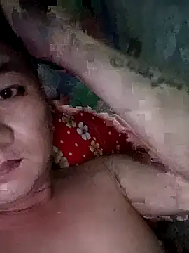 Snapshot of phuongmario96 chatting on 05-08-26, 11:14 phuongmario96 online show from 05-08-26, 11:14
