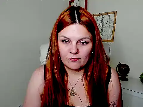 GingerKitten1 online show from 07-10-26, 12:38