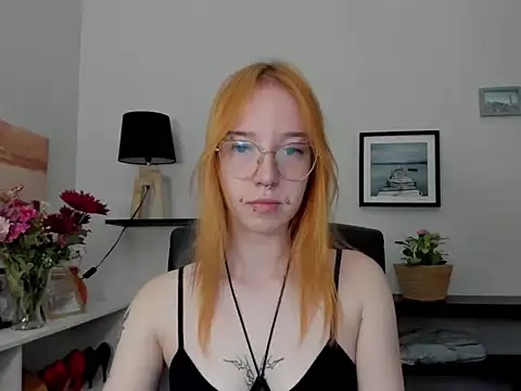 Snapshot of foxSonya chatting on 07-13-26, 05:29 foxSonya online show from 07-13-26, 05:29
