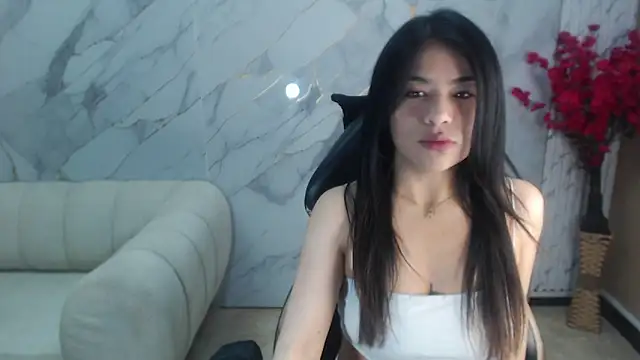 Snapshot of Jade_tf chatting on 05-19-26, 01:29 Jade tf online show from 05-19-26, 01:29