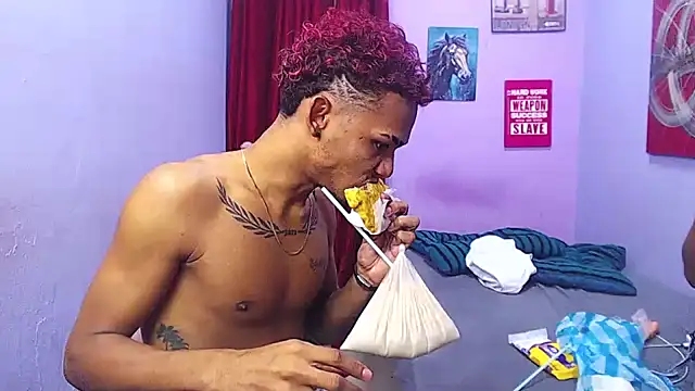 Snapshot of black_twinks chatting on 07-18-26, 01:03 black twinks online show from 07-18-26, 01:03