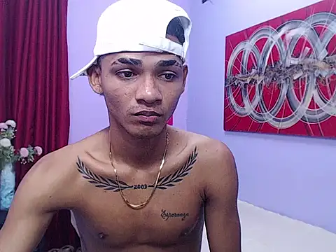 Snapshot of black_twinks chatting on 05-16-26, 02:43 black twinks online show from 05-16-26, 02:43