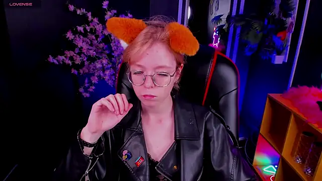 Snapshot of FoxxyyPolly chatting on 07-03-26, 05:14 FoxxyyPolly online show from 07-03-26, 05:14