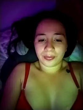 Snapshot of Annie_loveer chatting on 06-20-26, 06:07 Annie loveer online show from 06-20-26, 06:07