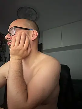 NakedAndrewHot online show from 06-26-26, 12:05