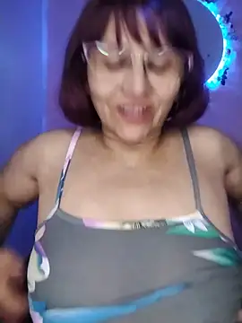 Snapshot of vitaminafranccesca chatting on 06-21-26, 04:07 vitaminafranccesca online show from 06-21-26, 04:07