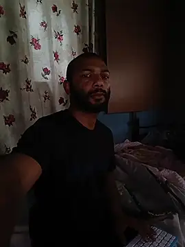 Snapshot of Camodick chatting on 09-21-25, 01:49 Camodick online show from 09-21-25, 01:49