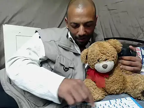 Camodick online show from 05-27-26, 01:57