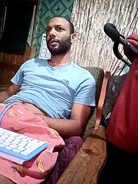 Snapshot of Camodick chatting on 03-08-25, 10:24 Camodick online show from 03-08-25, 10:24