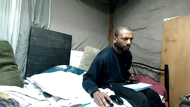 Snapshot of Camodick chatting on 07-20-26, 06:54 Camodick online show from 07-20-26, 06:54