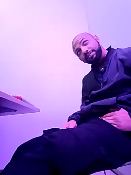 Camodick online show from 04-12-26, 08:17