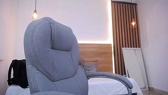 alexa forbes  online show from 05-15-26, 02:53
