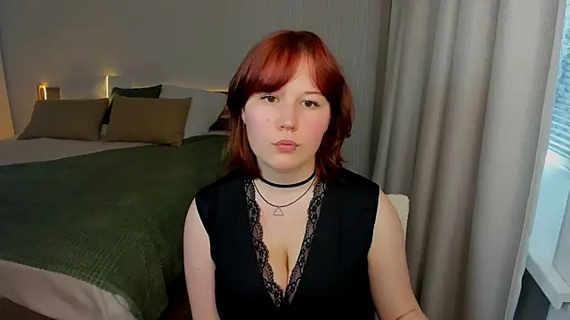 MiaLacrice online show from 05-29-26, 11:27