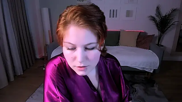 Snapshot of MiaLacrice chatting on 07-05-26, 04:19 MiaLacrice online show from 07-05-26, 04:19