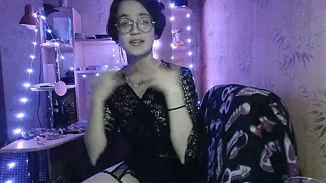 Alessa Kiss online show from 05-09-26, 07:28