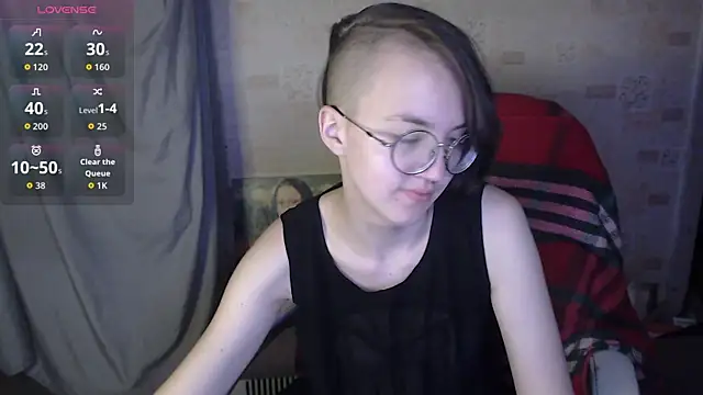 Snapshot of Alessa_Kiss chatting on 06-21-26, 10:43 Alessa Kiss online show from 06-21-26, 10:43