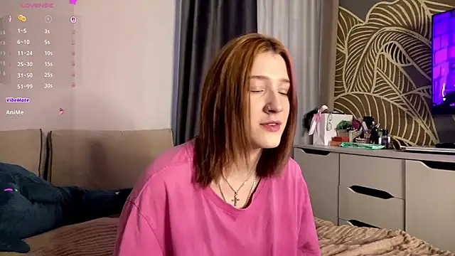Snapshot of EwaDerobertis chatting on 05-22-26, 02:37 EwaDerobertis online show from 05-22-26, 02:37