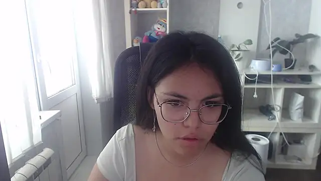 Snapshot of Anda_here chatting on 06-27-26, 03:12 Anda here online show from 06-27-26, 03:12