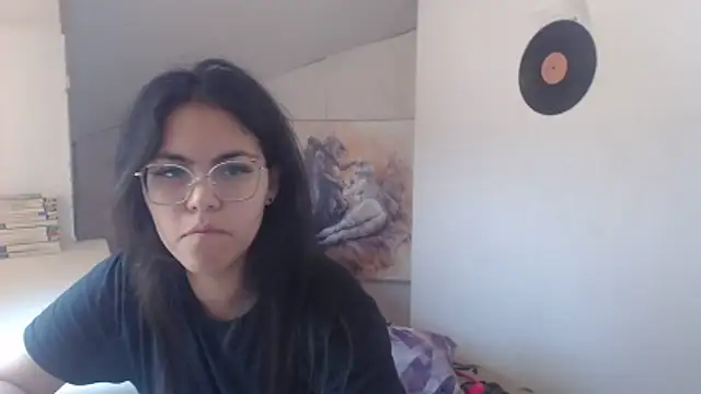 Snapshot of Anda_here chatting on 06-11-26, 04:20 Anda here online show from 06-11-26, 04:20