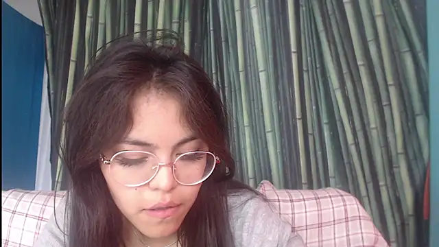 Snapshot of Anda_here chatting on 05-30-26, 02:18 Anda here online show from 05-30-26, 02:18