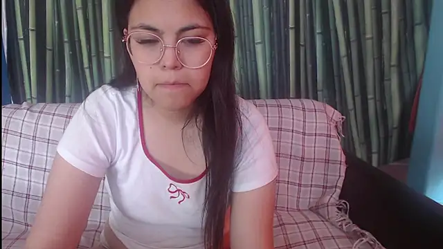 Snapshot of Anda_here chatting on 06-01-26, 02:01 Anda here online show from 06-01-26, 02:01