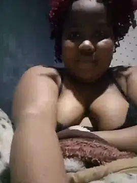 Snapshot of ChubbyMidgetxxx19 chatting on 05-13-26, 09:33 ChubbyMidgetxxx19 online show from 05-13-26, 09:33