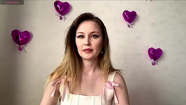 Snapshot of MarryMurietto chatting on 06-07-26, 01:05 MarryMurietto online show from 06-07-26, 01:05