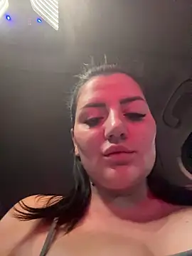 SophiePale online show from 11-12-25, 07:29