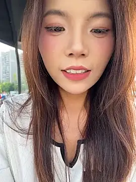 Snapshot of susu_kara chatting on 08-09-26, 01:24 susu kara online show from 08-09-26, 01:24