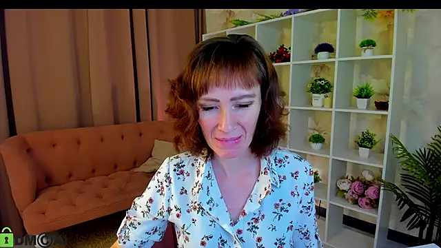Snapshot of gracekellyyy chatting on 06-13-26, 04:21 gracekellyyy online show from 06-13-26, 04:21