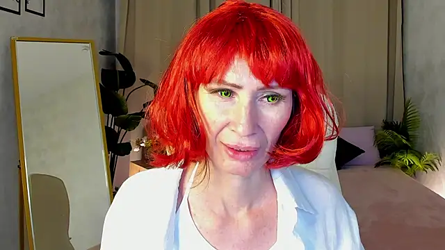 Snapshot of gracekellyyy chatting on 07-10-26, 04:29 gracekellyyy online show from 07-10-26, 04:29
