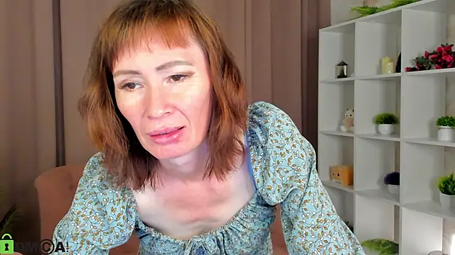 Snapshot of gracekellyyy chatting on 06-15-26, 04:23 gracekellyyy online show from 06-15-26, 04:23