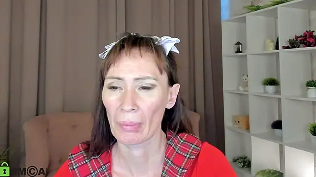 Snapshot of gracekellyyy chatting on 06-15-26, 04:28 gracekellyyy online show from 06-15-26, 04:28