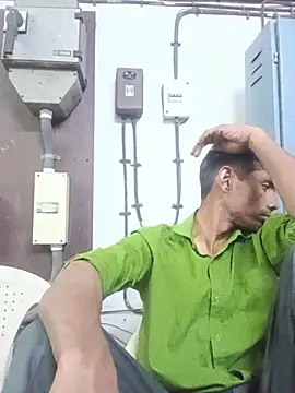 Hot-Parinda200 online show from 06-19-26, 05:57