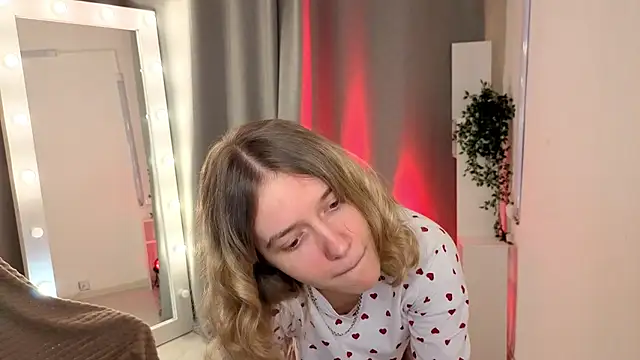 MilanaRayy online show from 05-26-26, 05:16