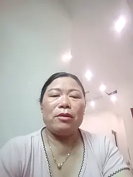 -Lytina- online show from 05-13-26, 01:56