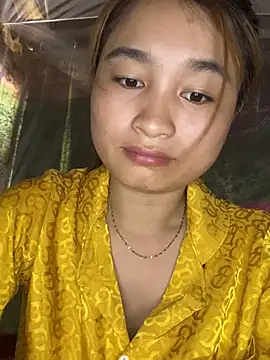 Snapshot of Cute-Sexyy chatting on 05-27-26, 08:32 Cute-Sexyy online show from 05-27-26, 08:32