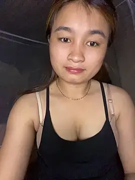 Snapshot of Cute-Sexyy chatting on 05-31-26, 03:51 Cute-Sexyy online show from 05-31-26, 03:51