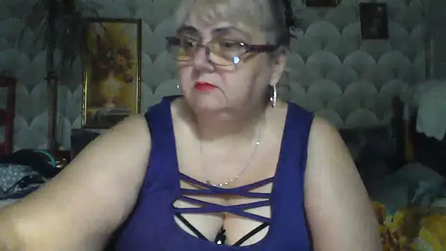 Snapshot of MarinaFarina53 chatting on 07-03-26, 06:20 MarinaFarina53 online show from 07-03-26, 06:20