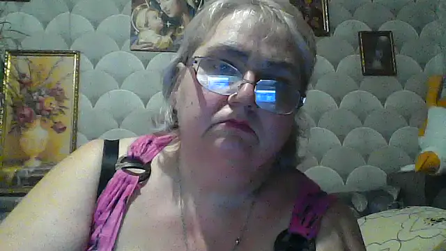 Snapshot of MarinaFarina53 chatting on 07-12-26, 07:37 MarinaFarina53 online show from 07-12-26, 07:37