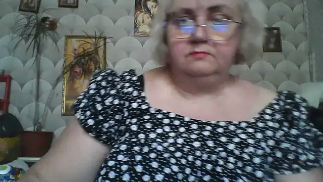 Snapshot of MarinaFarina53 chatting on 05-23-26, 01:32 MarinaFarina53 online show from 05-23-26, 01:32